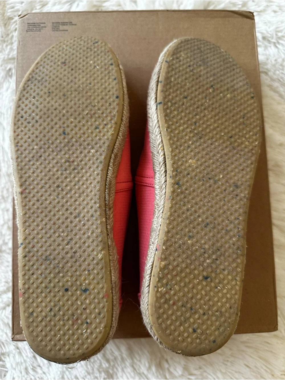 Toms Coral Pink Canvas Espadrille Slip-On Shoes Heritage Boho Beachy Size: 9
